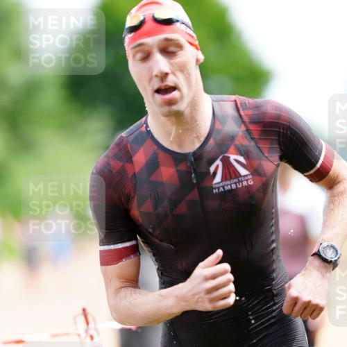 21.06.2026 - 29. Vierlanden-Triathlon LAZAROV Photography http://msf.ph/oto/9865300 21.06.2026 12:59:41 Schwimmen 1034, 1036, 1037, 1058, 1061, 1069, 1079 meine-sportfotos.de