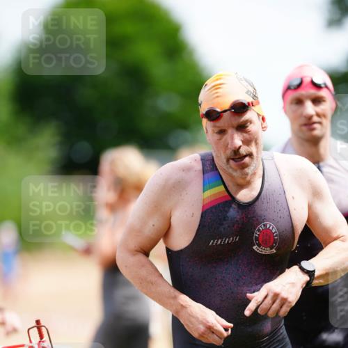 21.06.2026 - 29. Vierlanden-Triathlon LAZAROV Photography http://msf.ph/oto/9865310 21.06.2026 12:59:47 Schwimmen 1034, 1036, 1037, 1058, 1061, 1069, 1079, 1091 meine-sportfotos.de