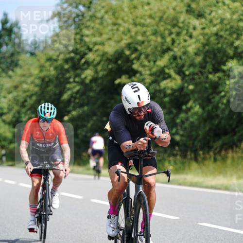 21.06.2026 - Viking Triathlon Michael Burmester http://msf.ph/oto/9865318 21.06.2026 11:56:15 Radfahren 18, 131, 133, 321, 334, 341, 405, 432, 436, 436, 439, 486, 487, 506, 533, 533 meine-sportfotos.de