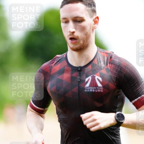 21.06.2026 - 29. Vierlanden-Triathlon LAZAROV Photography http://msf.ph/oto/9865340 21.06.2026 13:00:34 Schwimmen 1029, 1031, 1054, 1062, 1072, 1075, 1078, 1090 meine-sportfotos.de