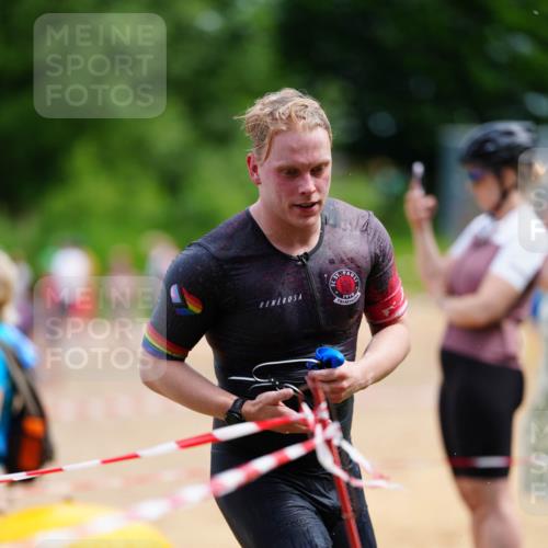 21.06.2026 - 29. Vierlanden-Triathlon LAZAROV Photography http://msf.ph/oto/9865341 21.06.2026 13:00:38 Schwimmen 1029, 1031, 1054, 1072, 1075, 1078, 1090 meine-sportfotos.de