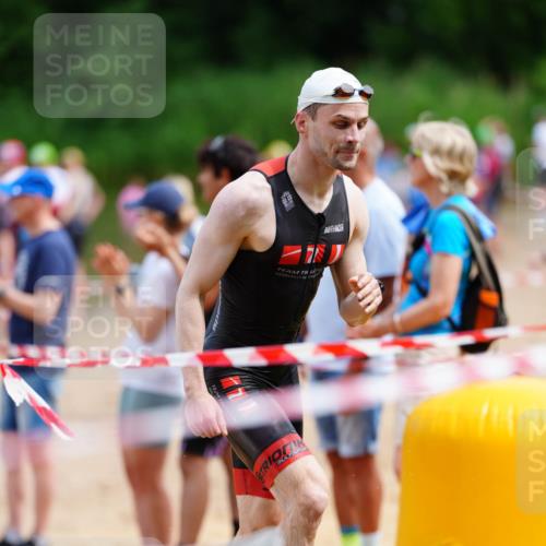 21.06.2026 - 29. Vierlanden-Triathlon LAZAROV Photography http://msf.ph/oto/9865362 21.06.2026 13:01:07 Schwimmen 1073, 1084, 1089 meine-sportfotos.de