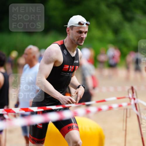 21.06.2026 - 29. Vierlanden-Triathlon LAZAROV Photography http://msf.ph/oto/9865364 21.06.2026 13:01:07 Schwimmen 1073, 1084, 1089 meine-sportfotos.de