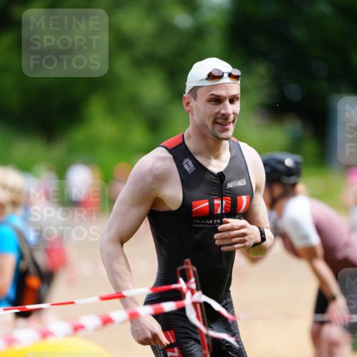 21.06.2026 - 29. Vierlanden-Triathlon LAZAROV Photography http://msf.ph/oto/9865365 21.06.2026 13:01:07 Schwimmen 1073, 1084, 1089 meine-sportfotos.de