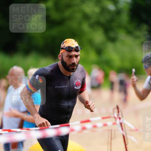 21.06.2026 - 29. Vierlanden-Triathlon LAZAROV Photography http://msf.ph/oto/9865370 21.06.2026 13:01:12 Schwimmen 1038, 1073, 1084, 1089 meine-sportfotos.de