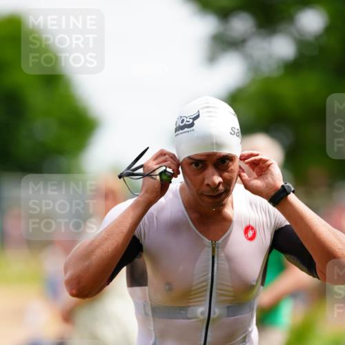 21.06.2026 - 29. Vierlanden-Triathlon LAZAROV Photography http://msf.ph/oto/9865399 21.06.2026 13:01:59 Schwimmen 1024 meine-sportfotos.de