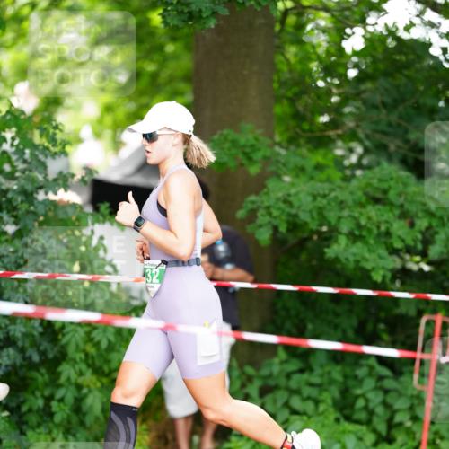 21.06.2026 - 29. Vierlanden-Triathlon LAZAROV Photography http://msf.ph/oto/9865406 21.06.2026 13:02:10 Schwimmen  meine-sportfotos.de