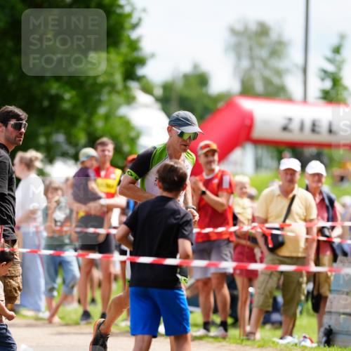 21.06.2026 - 29. Vierlanden-Triathlon LAZAROV Photography http://msf.ph/oto/9865420 21.06.2026 13:02:36 Schwimmen 1074 meine-sportfotos.de
