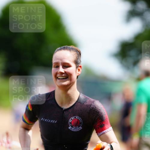 21.06.2026 - 29. Vierlanden-Triathlon LAZAROV Photography http://msf.ph/oto/9865455 21.06.2026 13:07:14 Schwimmen 1165 meine-sportfotos.de