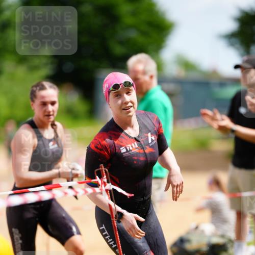21.06.2026 - 29. Vierlanden-Triathlon LAZAROV Photography http://msf.ph/oto/9865475 21.06.2026 13:08:32 Schwimmen 1111, 1127, 1130, 1139 meine-sportfotos.de
