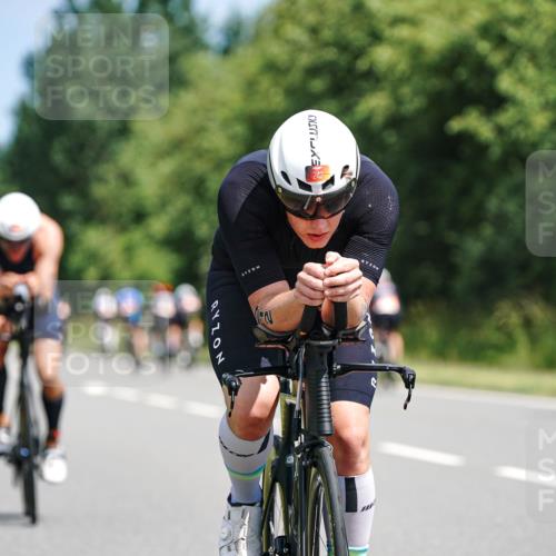 21.06.2026 - Viking Triathlon Michael Burmester http://msf.ph/oto/9865564 21.06.2026 11:59:17 Radfahren 47, 91, 242, 276, 306, 311, 313, 379, 421, 441, 444, 444, 510, 524, 531, 536, 537, 638 meine-sportfotos.de