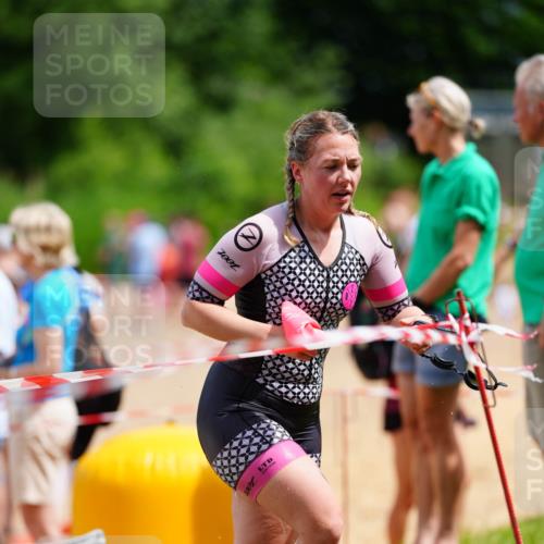 21.06.2026 - 29. Vierlanden-Triathlon LAZAROV Photography http://msf.ph/oto/9865584 21.06.2026 13:11:02 Schwimmen 1105, 1120 meine-sportfotos.de