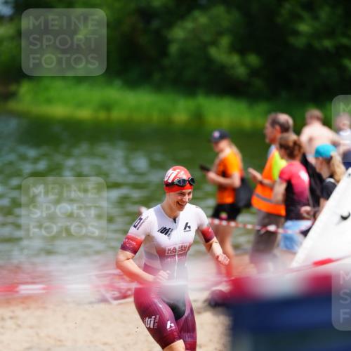 21.06.2026 - 29. Vierlanden-Triathlon LAZAROV Photography http://msf.ph/oto/9865594 21.06.2026 13:11:10 Schwimmen 1120, 1151, 1157 meine-sportfotos.de