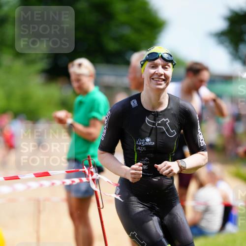 21.06.2026 - 29. Vierlanden-Triathlon LAZAROV Photography http://msf.ph/oto/9865618 21.06.2026 13:11:18 Schwimmen 1120, 1151, 1155, 1157 meine-sportfotos.de