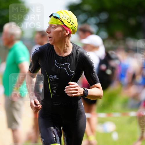 21.06.2026 - 29. Vierlanden-Triathlon LAZAROV Photography http://msf.ph/oto/9865629 21.06.2026 13:11:22 Schwimmen 1151, 1155, 1157, 1158 meine-sportfotos.de