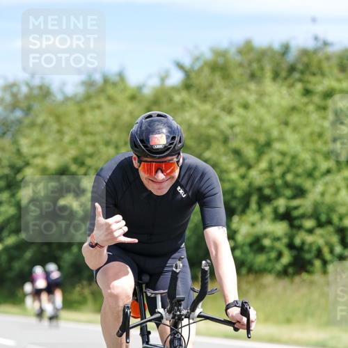 21.06.2026 - Viking Triathlon Michael Burmester http://msf.ph/oto/9865631 21.06.2026 11:59:23 Radfahren 47, 91, 173, 222, 242, 276, 306, 311, 313, 357, 379, 421, 440, 441, 444, 510, 536, 537, 576, 638 meine-sportfotos.de