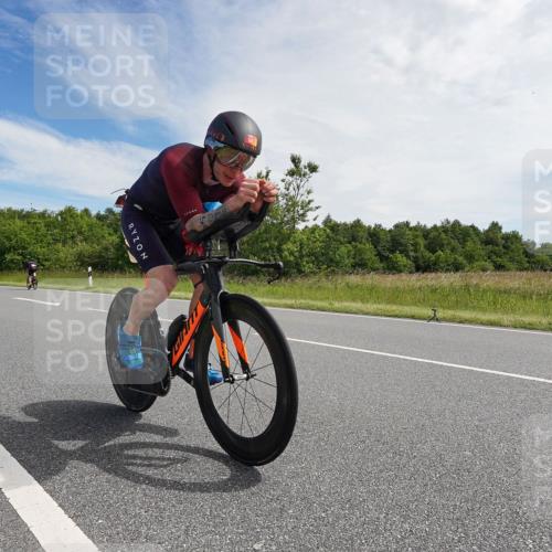 21.06.2026 - Viking Triathlon Michael Burmester http://msf.ph/oto/9865653 21.06.2026 11:17:50 Radfahren 18, 28, 49, 131, 181, 212, 245, 261, 271, 382, 390, 409, 430, 432, 463, 501 meine-sportfotos.de