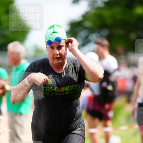21.06.2026 - 29. Vierlanden-Triathlon LAZAROV Photography http://msf.ph/oto/9865667 21.06.2026 13:11:39 Schwimmen 1122, 1128, 1136, 1150, 1156, 1164, 1166 meine-sportfotos.de