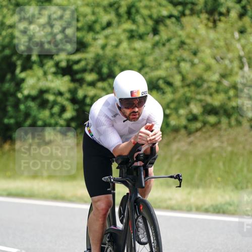 21.06.2026 - Viking Triathlon Michael Burmester http://msf.ph/oto/9865696 21.06.2026 12:00:35 Radfahren 42, 200, 285, 332, 404, 543, 554, 568, 604, 617, 623, 639, 639 meine-sportfotos.de