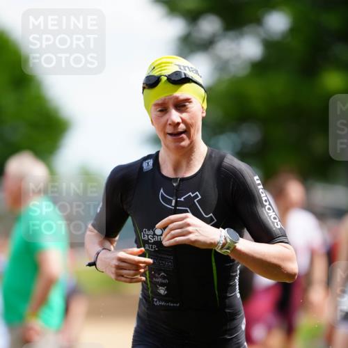 21.06.2026 - 29. Vierlanden-Triathlon LAZAROV Photography http://msf.ph/oto/9865701 21.06.2026 13:12:04 Schwimmen 1115, 1153, 1159 meine-sportfotos.de