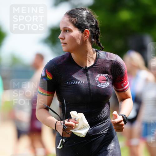21.06.2026 - 29. Vierlanden-Triathlon LAZAROV Photography http://msf.ph/oto/9865716 21.06.2026 13:12:10 Schwimmen 1115, 1152, 1153, 1159 meine-sportfotos.de