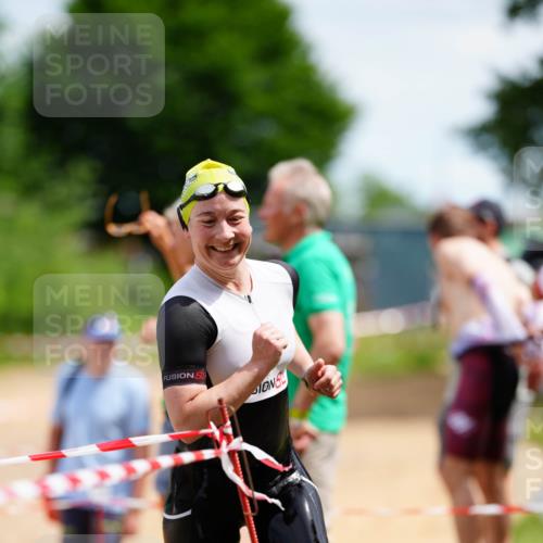 21.06.2026 - 29. Vierlanden-Triathlon LAZAROV Photography http://msf.ph/oto/9865719 21.06.2026 13:12:13 Schwimmen 1115, 1152, 1159 meine-sportfotos.de