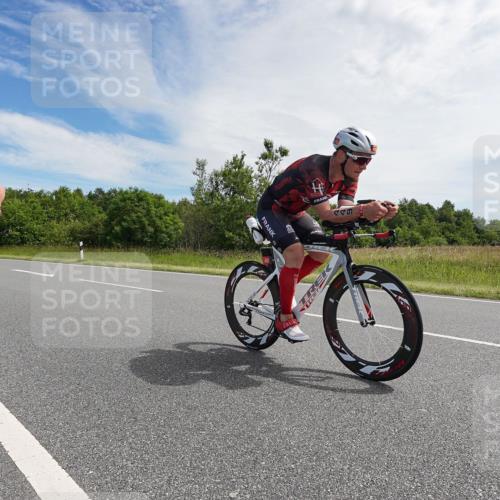 21.06.2026 - Viking Triathlon Michael Burmester http://msf.ph/oto/9865722 21.06.2026 11:19:07 Radfahren 1, 4, 13, 47, 221, 242, 295, 311, 372, 378, 449, 495, 536, 537, 541, 576, 623, 629 meine-sportfotos.de
