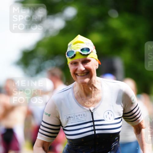 21.06.2026 - 29. Vierlanden-Triathlon LAZAROV Photography http://msf.ph/oto/9865733 21.06.2026 13:12:18 Schwimmen 1152, 1159 meine-sportfotos.de