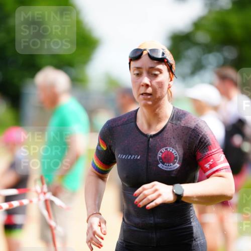 21.06.2026 - 29. Vierlanden-Triathlon LAZAROV Photography http://msf.ph/oto/9865752 21.06.2026 13:12:33 Schwimmen 1107, 1112, 1162, 1163 meine-sportfotos.de