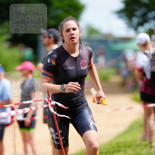 21.06.2026 - 29. Vierlanden-Triathlon LAZAROV Photography http://msf.ph/oto/9865765 21.06.2026 13:12:43 Schwimmen 1119, 1162 meine-sportfotos.de
