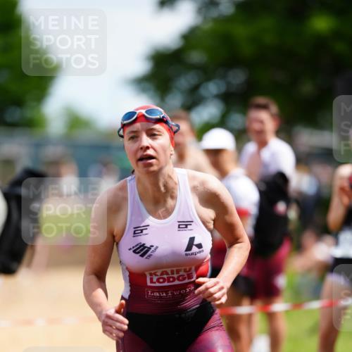 21.06.2026 - 29. Vierlanden-Triathlon LAZAROV Photography http://msf.ph/oto/9865773 21.06.2026 13:12:52 Schwimmen 1119 meine-sportfotos.de