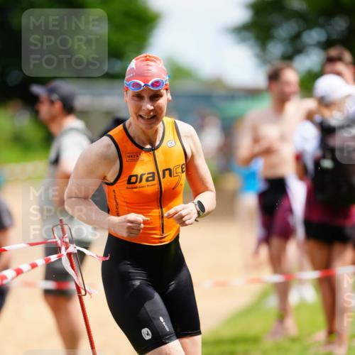 21.06.2026 - 29. Vierlanden-Triathlon LAZAROV Photography http://msf.ph/oto/9865779 21.06.2026 13:13:13 Schwimmen 1106, 1109, 1143 meine-sportfotos.de