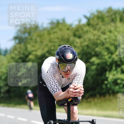 21.06.2026 - Viking Triathlon Michael Burmester http://msf.ph/oto/9865802 21.06.2026 12:01:11 Radfahren 30, 43, 82, 260, 323, 343, 390, 391, 472, 548, 555, 646 meine-sportfotos.de