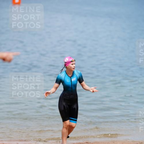 21.06.2026 - 29. Vierlanden-Triathlon LAZAROV Photography http://msf.ph/oto/9865817 21.06.2026 13:14:18 Schwimmen 1142, 1144 meine-sportfotos.de