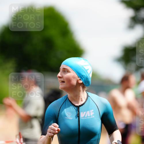 21.06.2026 - 29. Vierlanden-Triathlon LAZAROV Photography http://msf.ph/oto/9865857 21.06.2026 13:15:04 Schwimmen 1137, 1160 meine-sportfotos.de
