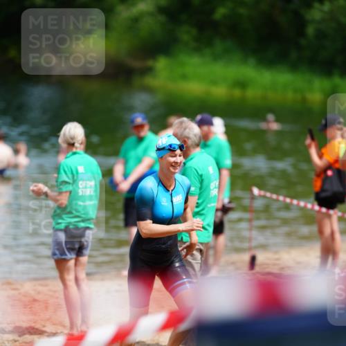 21.06.2026 - 29. Vierlanden-Triathlon LAZAROV Photography http://msf.ph/oto/9865876 21.06.2026 13:16:04 Schwimmen 1141 meine-sportfotos.de