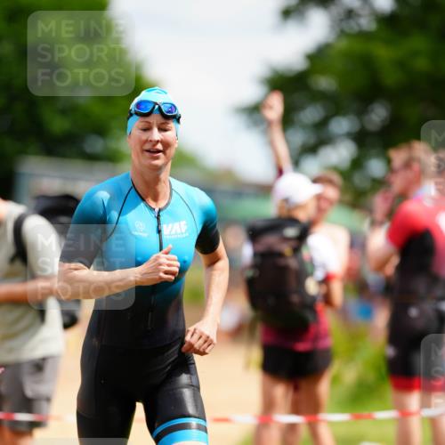 21.06.2026 - 29. Vierlanden-Triathlon LAZAROV Photography http://msf.ph/oto/9865887 21.06.2026 13:16:08 Schwimmen 1141 meine-sportfotos.de