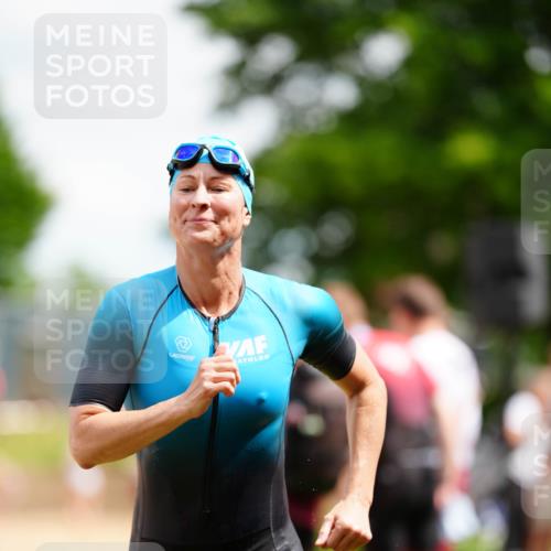 21.06.2026 - 29. Vierlanden-Triathlon LAZAROV Photography http://msf.ph/oto/9865891 21.06.2026 13:16:09 Schwimmen 1141 meine-sportfotos.de