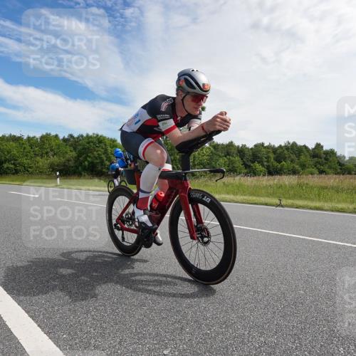 21.06.2026 - Viking Triathlon Michael Burmester http://msf.ph/oto/9865911 21.06.2026 11:20:42 Radfahren 100, 102, 170, 200, 237, 391, 404, 498, 543, 561, 568 meine-sportfotos.de