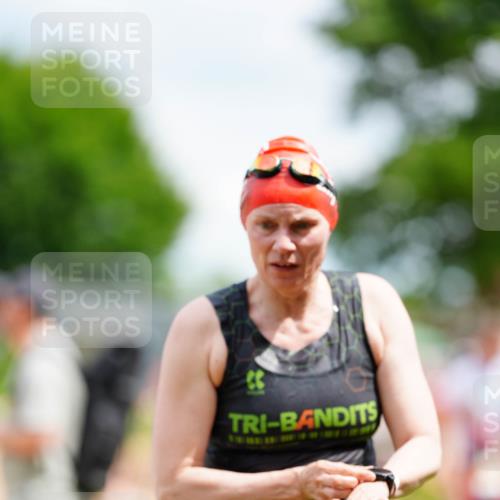 21.06.2026 - 29. Vierlanden-Triathlon LAZAROV Photography http://msf.ph/oto/9865933 21.06.2026 13:18:24 Schwimmen 1125 meine-sportfotos.de
