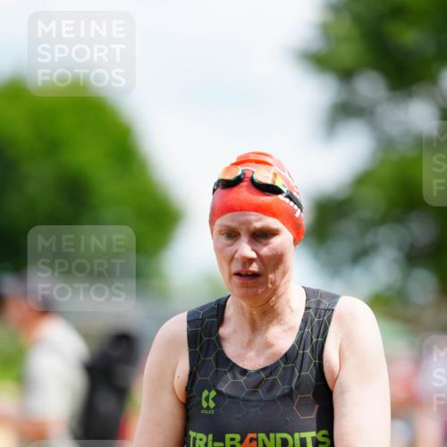 21.06.2026 - 29. Vierlanden-Triathlon LAZAROV Photography http://msf.ph/oto/9865935 21.06.2026 13:18:25 Schwimmen 1125 meine-sportfotos.de