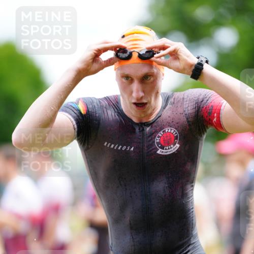 21.06.2026 - 29. Vierlanden-Triathlon LAZAROV Photography http://msf.ph/oto/9865946 21.06.2026 13:23:26 Schwimmen 1101, 1197 meine-sportfotos.de