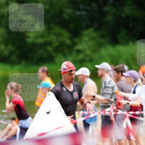 21.06.2026 - 29. Vierlanden-Triathlon LAZAROV Photography http://msf.ph/oto/9865959 21.06.2026 13:23:34 Schwimmen 1197, 1220 meine-sportfotos.de