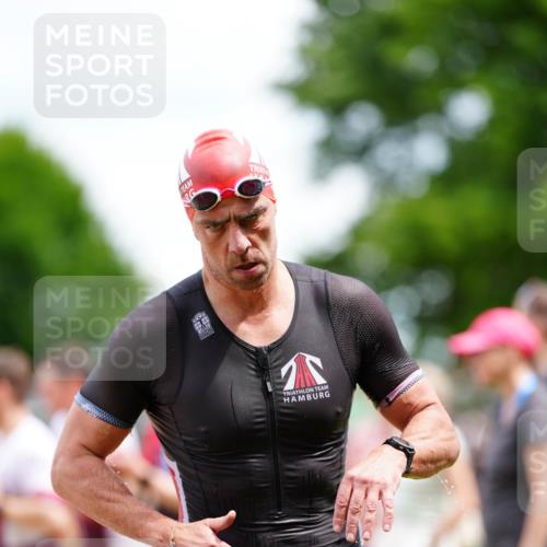 21.06.2026 - 29. Vierlanden-Triathlon LAZAROV Photography http://msf.ph/oto/9865972 21.06.2026 13:23:37 Schwimmen 1197, 1220 meine-sportfotos.de