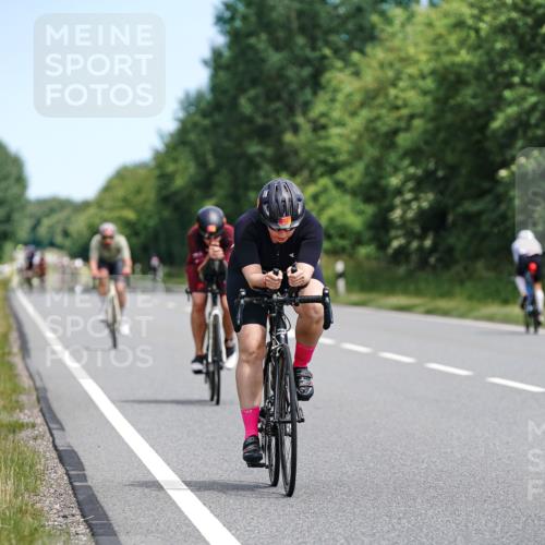 21.06.2026 - Viking Triathlon Michael Burmester http://msf.ph/oto/9865975 21.06.2026 12:02:56 Radfahren 17, 100, 119, 127, 144, 169, 280, 445, 527, 561, 644, 658 meine-sportfotos.de