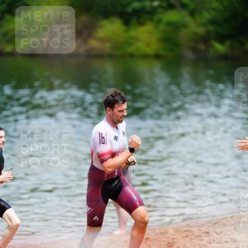 21.06.2026 - 29. Vierlanden-Triathlon LAZAROV Photography http://msf.ph/oto/9865989 21.06.2026 13:23:48 Schwimmen 1191, 1207, 1218, 1220 meine-sportfotos.de