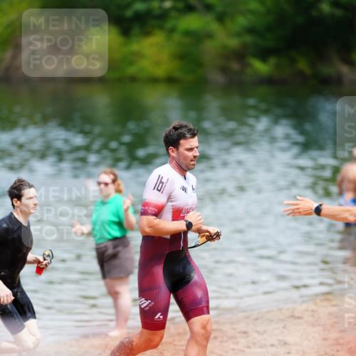 21.06.2026 - 29. Vierlanden-Triathlon LAZAROV Photography http://msf.ph/oto/9865991 21.06.2026 13:23:49 Schwimmen 1191, 1207, 1218 meine-sportfotos.de