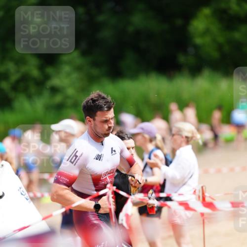 21.06.2026 - 29. Vierlanden-Triathlon LAZAROV Photography http://msf.ph/oto/9865996 21.06.2026 13:23:51 Schwimmen 1191, 1207, 1218 meine-sportfotos.de