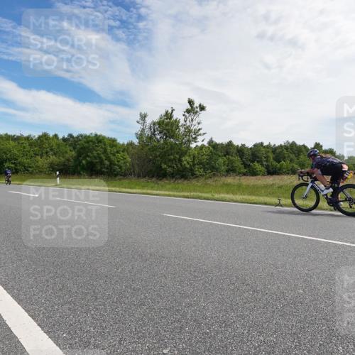 21.06.2026 - Viking Triathlon Michael Burmester http://msf.ph/oto/9866006 21.06.2026 11:21:48 Radfahren 26, 51, 76, 92, 171, 205, 269, 298, 328, 640, 652 meine-sportfotos.de
