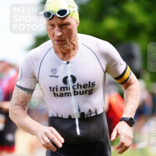 21.06.2026 - 29. Vierlanden-Triathlon LAZAROV Photography http://msf.ph/oto/9866029 21.06.2026 13:24:18 Schwimmen 1094, 1187, 1195, 1221 meine-sportfotos.de